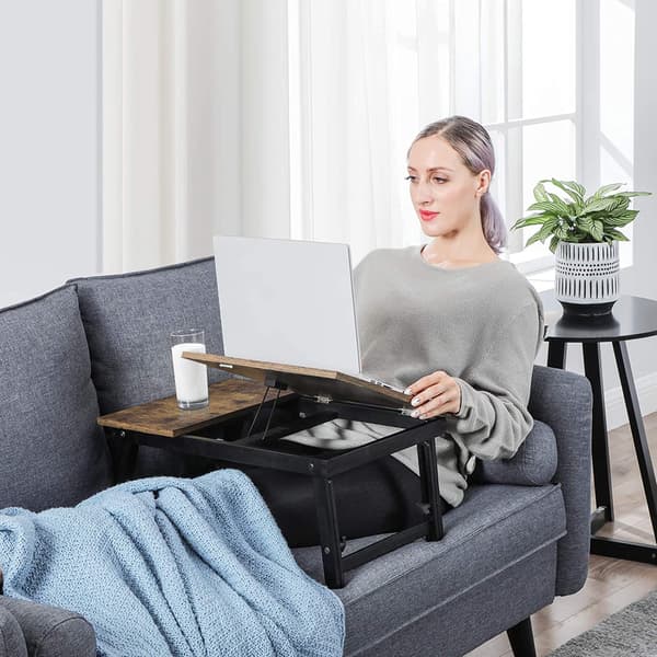Bærbar stativ til seng og sofa, justerbar, 15,6 tommer, brun/sort