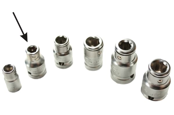 1/4 til 3/8 HEX Adapter i Stål med Præcis Forarbejdning og Sikker Forbindelse