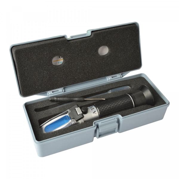 Refraktometer 0-32% Brix + 1.000-1.130 SG med temperaturkompensation
