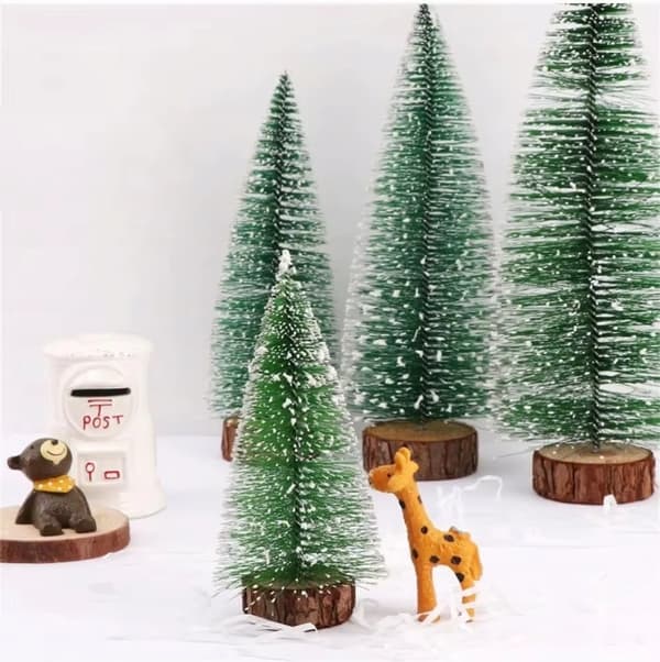 Snestrøet festdekoration - Julepynt - 15 cm