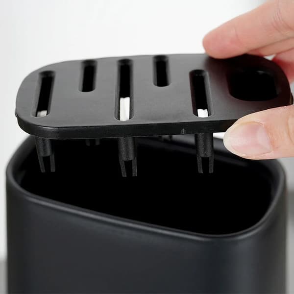 Knivholder - Knivopbevaring - Flere Rum - Plast - Sort