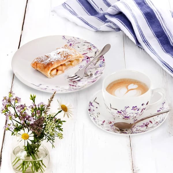 Porcelænskop med Underkop - Blomstermønster - 260 ml