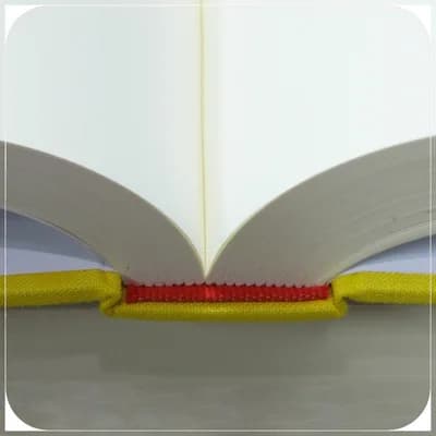 Kapitalband bokbinding - Bokbindarband - 3 m längd - Bredd 1,5 cm - Polyester bomull - För hårdbundna böcker - Röd