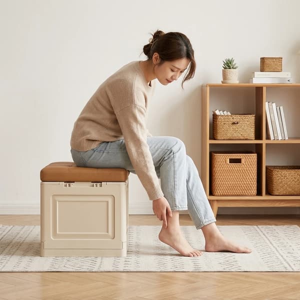 Förvaringspall - Hopfällbar ottoman - Vadderad sits - Dold förvaring - Beige