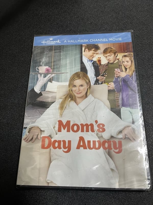 Mom's Day Away (Hallmark) DVD