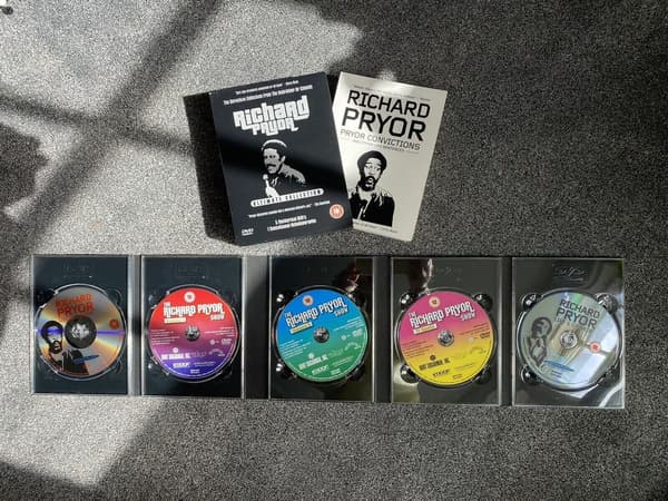 RICHARD PRYOR ULTIMATE COLLECTION: 5 DVD-er & Bok Box Set