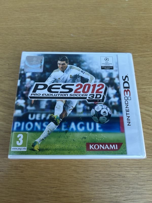 PES 2012 PRO EVOLUTION SOCCER 3D Nintendo 3DS Brand New