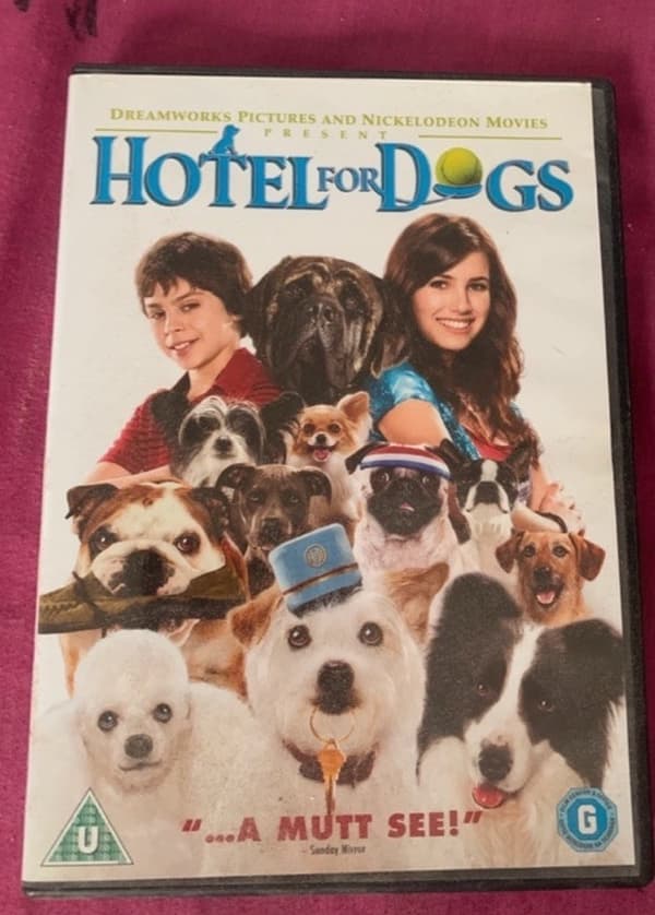 Hotel for Dogs DVD
