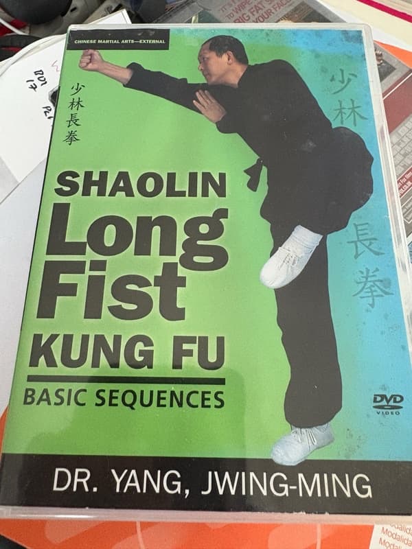 Shaolin Long Fist Kung Fu: Basic Sequences - Dr. Yang (DVD)