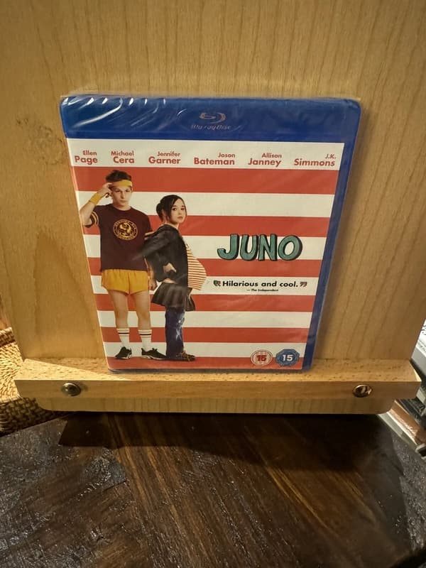 Juno (Bluray, 2008) AND Brand New
