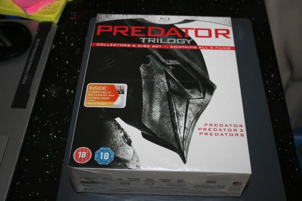 Predator Trilogy Box Set (Bluray, 2010) . Cert 18. Brand New