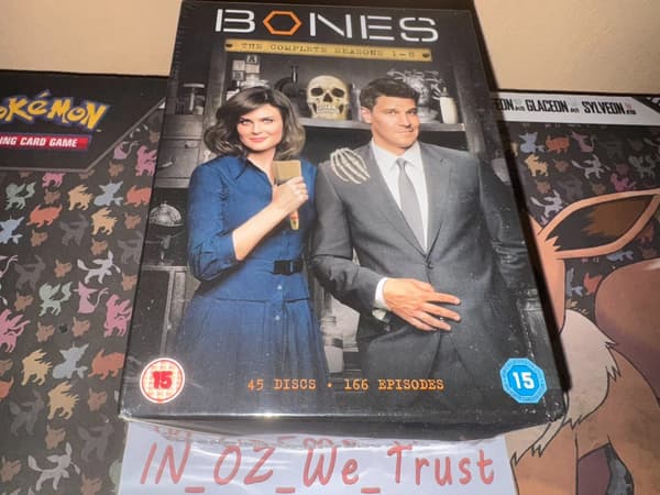 Bones - Sæson 1-8 Komplet Boks Sæt (45-disc DVD)