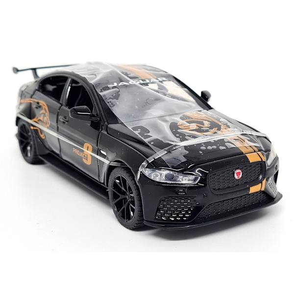 QY Toys 1/24 – Jaguar XE SV Project 8 Orange, Modèle Moulé Sous Pression (Diecast)