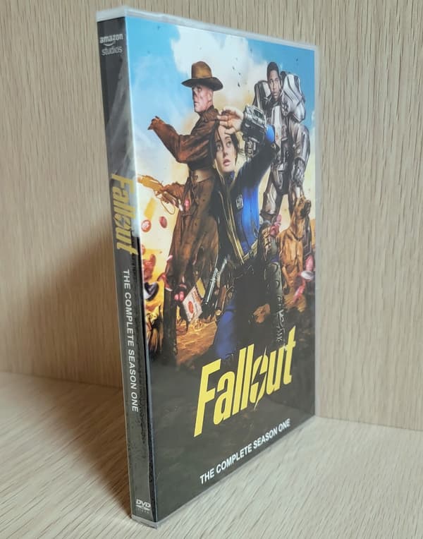 Fallout: Sæson 1 – 3-disc DVD-boks