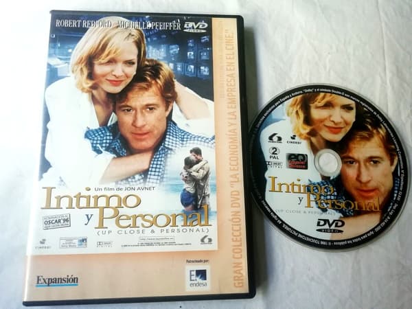 Intimate & Personal (1996) med Robert Redford, Michelle Pfeiffer - DVD