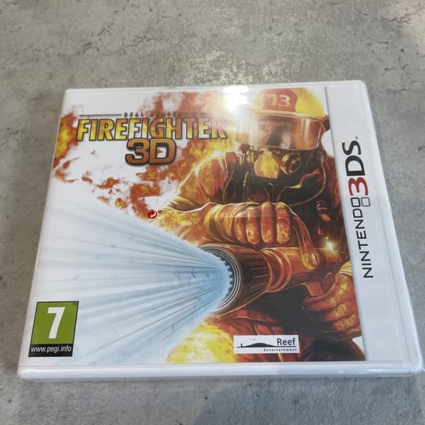 Real Heroes: Firefighter (3DS) PEGI 7+ Simulation Brand New