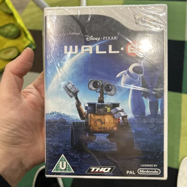 WALL E (Wii) Brand New