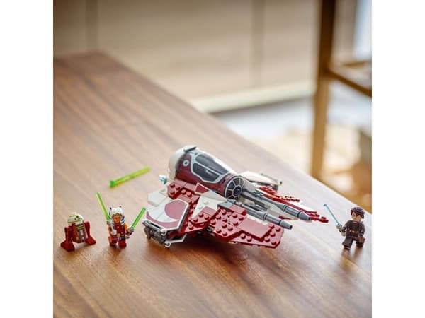 LEGO Star Wars 75401 Ahsoka's Jedi Interceptor™