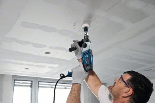 Iskuporakone Bosch GSB 18-2 RE