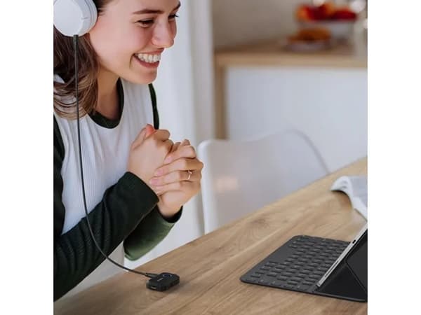 Ugreen CM596 Bluetooth 5.3 AUX lydmottaker - svart