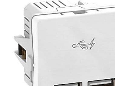 Fuga 2x USB-laddare 2,1A 1M vit