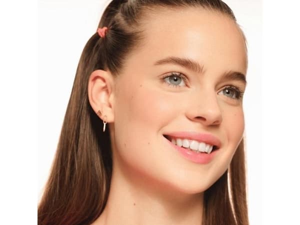 Essence Soft Touch Mousse Blush No. 20 Red Instant Result
