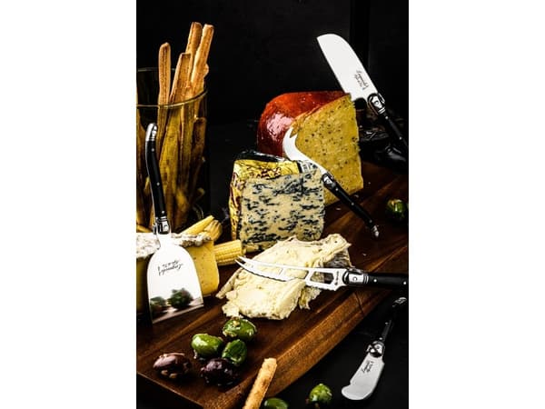 Cheese knives Laguiole black with serving board SET 5 SdV