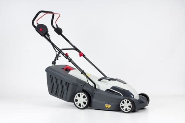 Elektrisk gräsklippare NAC LE16-38-PB-KC