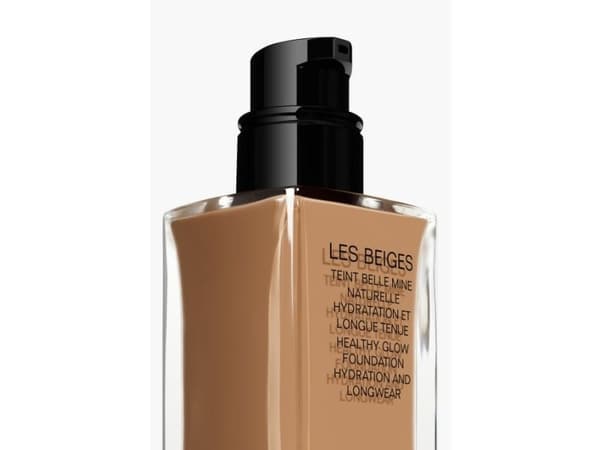 Chanel Les Beiges Healthy Glow Foundation B110 Deep