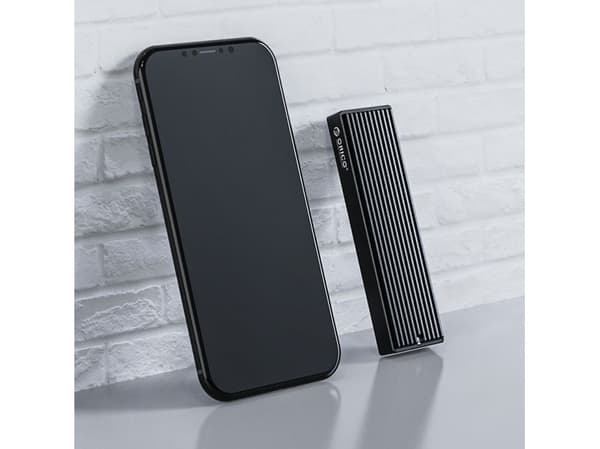 M.2 NVME USB-C 10Gbps Diskbrønn - Svart