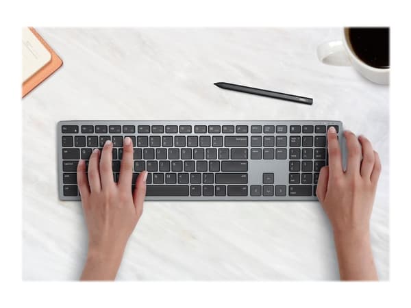 DELL KB700, Täysikokoinen (100 %), Langaton, Bluetooth, QWERTY, Harmaa