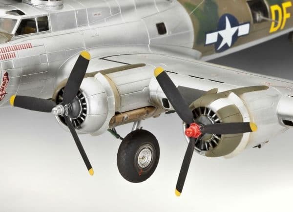 REVELL B17G Flying Fortress