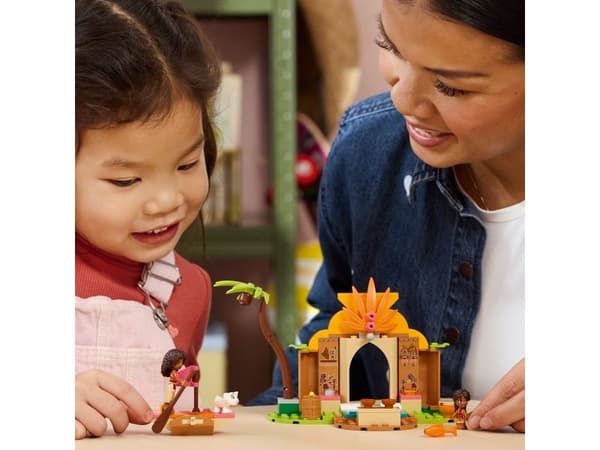 LEGO Disney 43282 Byhus och båt