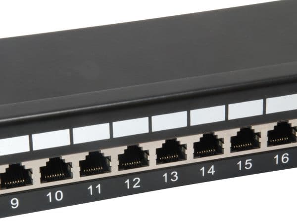 Equip patchpanel 24x RJ45 Cat6 19", FTP 1U ISO/IEC svart