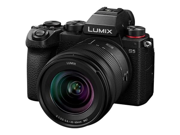 Panasonic Lumix S5 + 20-60mm