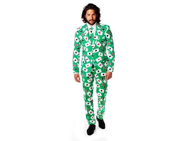OppoSuit Poker Face
