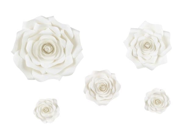 Blomsterdekoration, ljus grädde