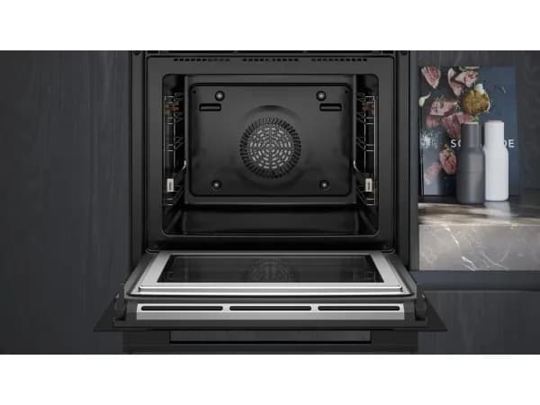 Siemens iQ700 Innbyggingsovn med mikrofunksjon