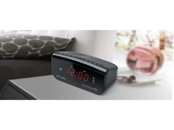 Klokkeradio M-12 CR