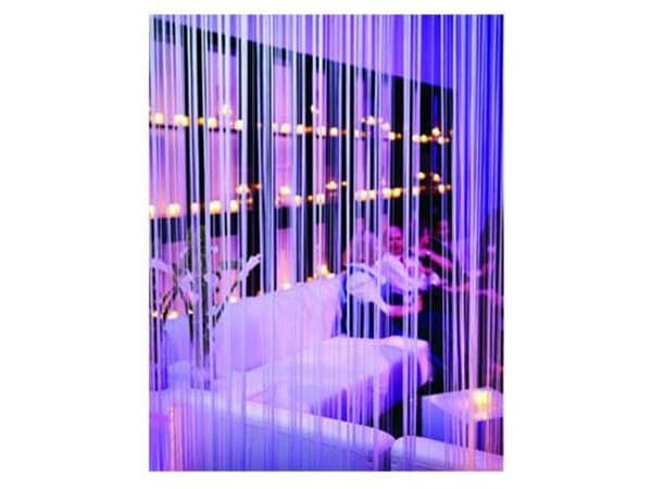 Valkoinen lounge-verho