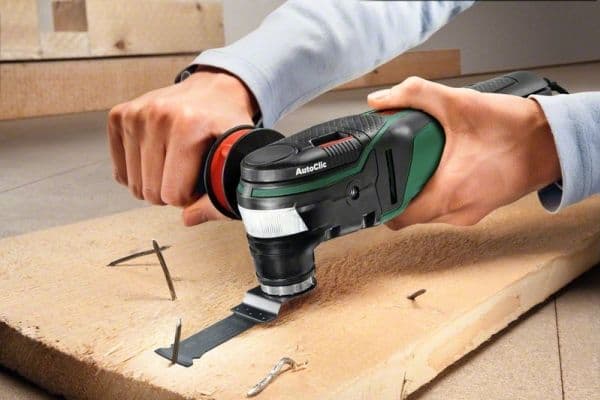 Bosch multifunktionsverktyg PMF 350 CES