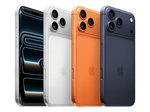 Apple | iPhone 17 Pro Max - 256GB - Cosmic Orange