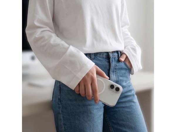 Tech-Protect MagZero MagSafe Case for iPhone 17 - Matte White