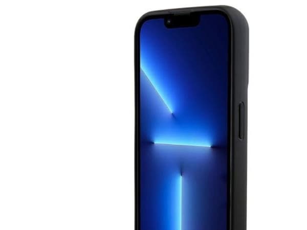 DKNY quiltet Stack Logo-deksel til iPhone 15 Pro Max - svart