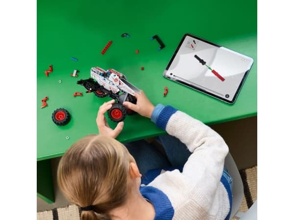 LEGO Technic 42200 Monster Jam™ ThunderROARus™ med pullback-funksjon
