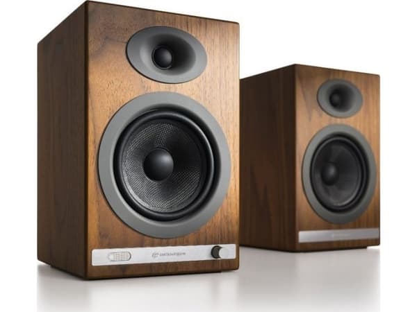 AudioEngine HD5 høyttaler - valnøtt - hjemmemusikksystem