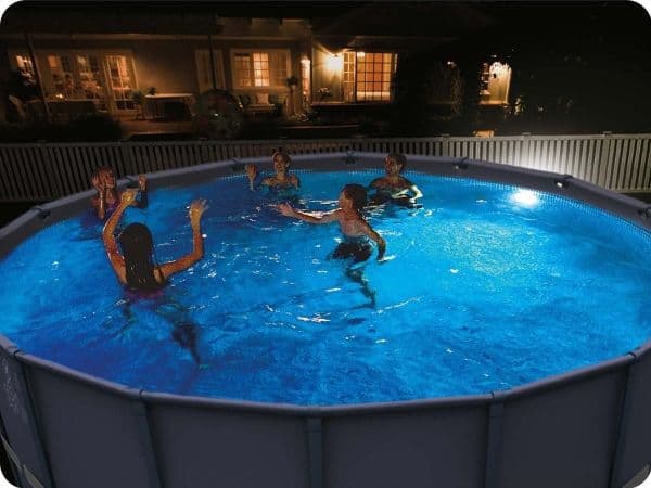 BASSENGTILBEHØR - INTEX MAGNETIC LED POOL-WALL LIGHT 230V