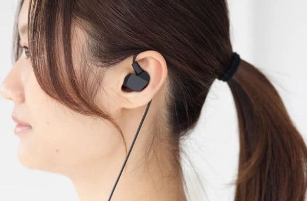 In-ear hörlurar Final Audio A3000