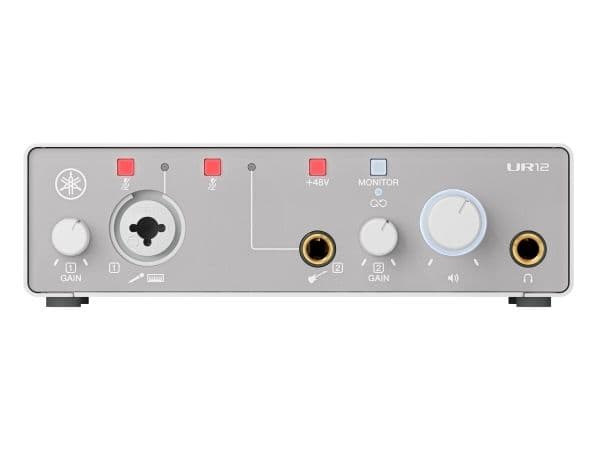 Yamaha UR12MK3 White - lydgrensesnitt