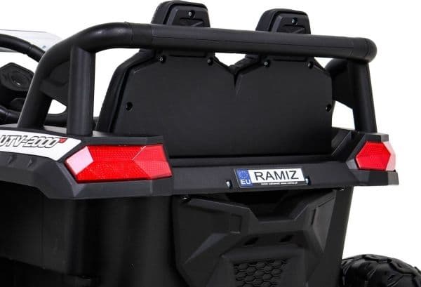 Ramiz Auto na akumulator Buggy UTV 2000M Racing Biały